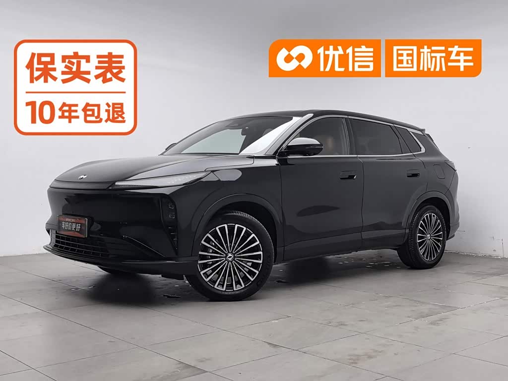 Dongfeng L8