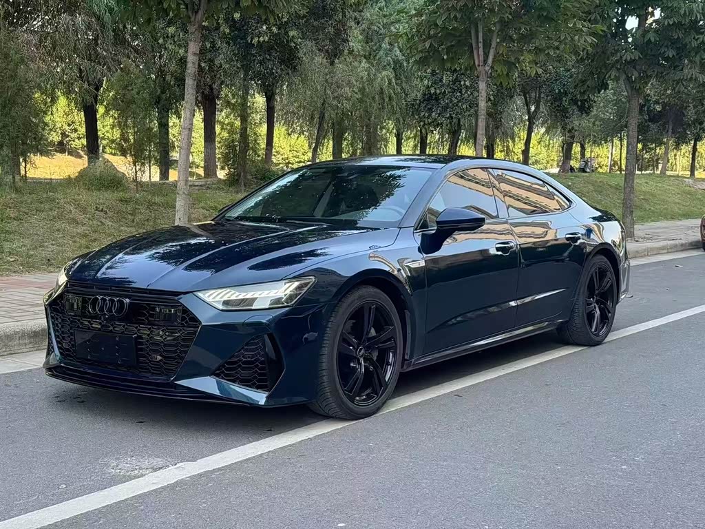 Audi A7L