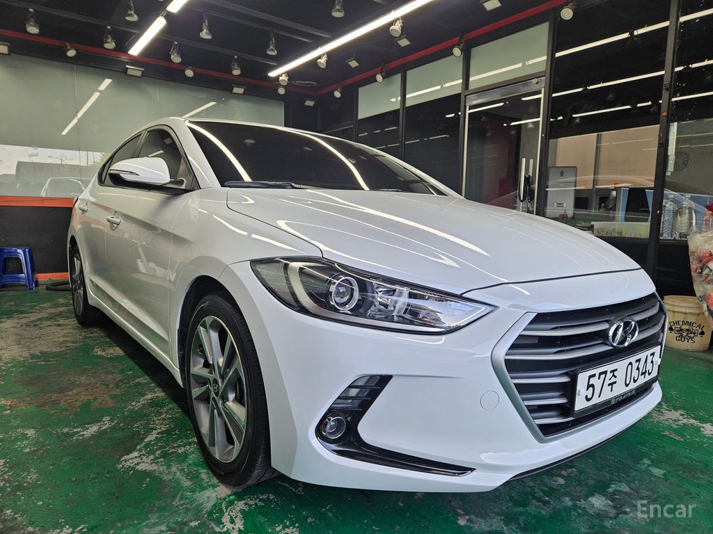 Hyundai Avante AD
