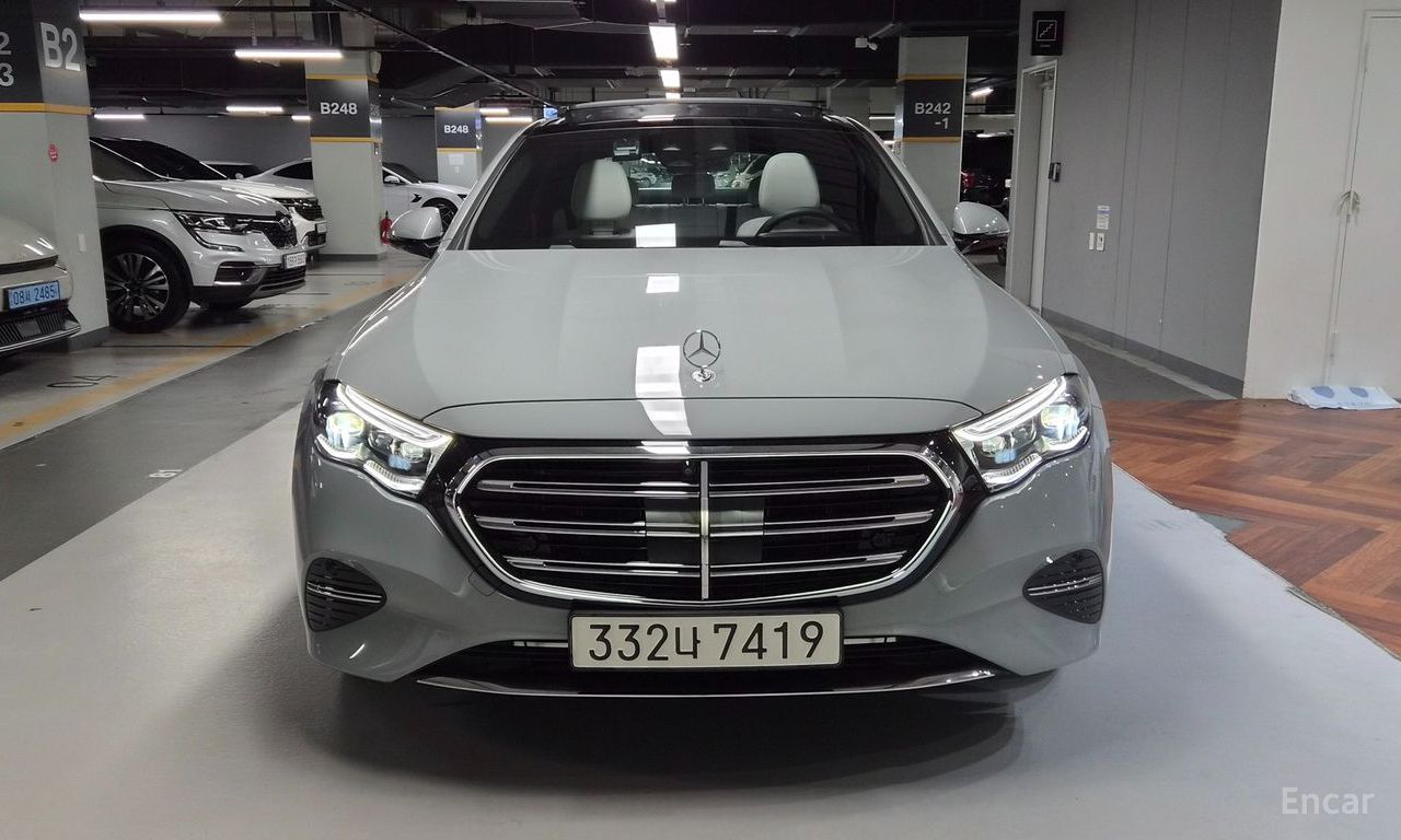 Mercedes-Benz E-Class W214