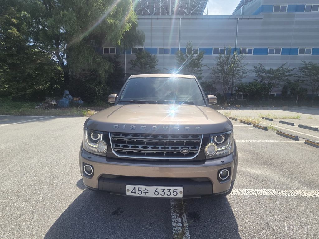 Land Rover Discovery 4