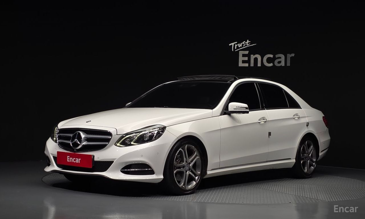 Mercedes-Benz E-Class W212