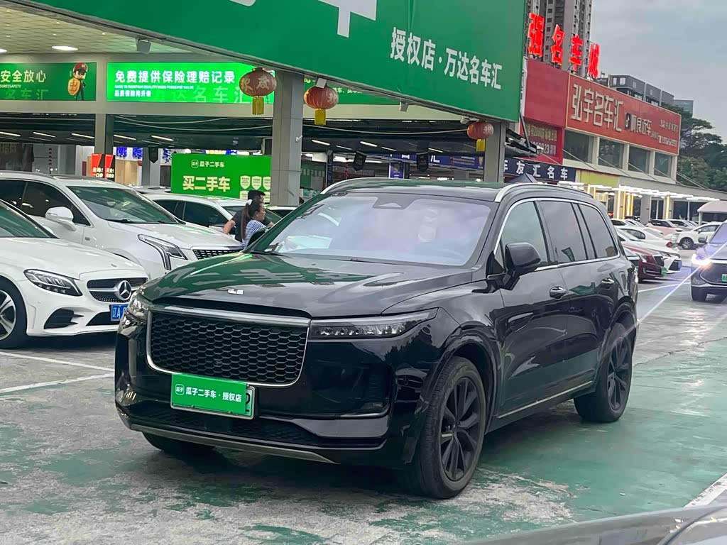 Li Auto ONE