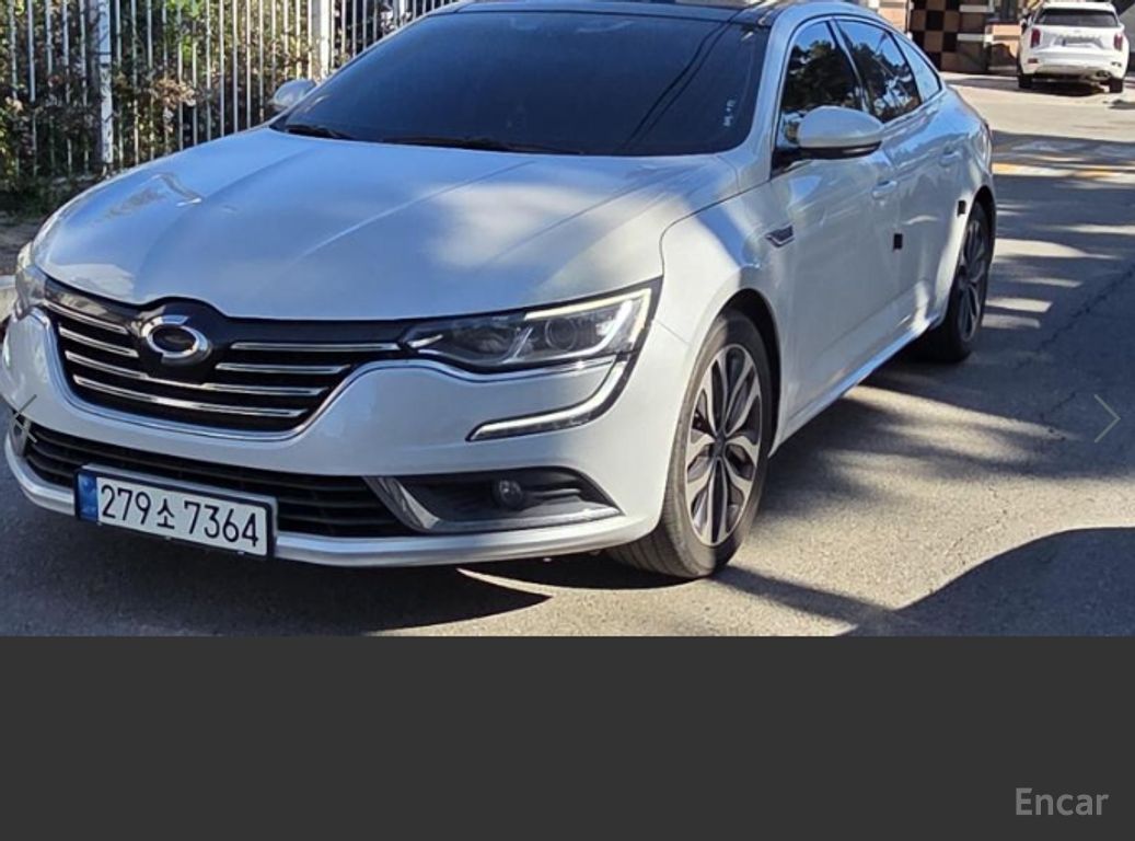 Renault SM6