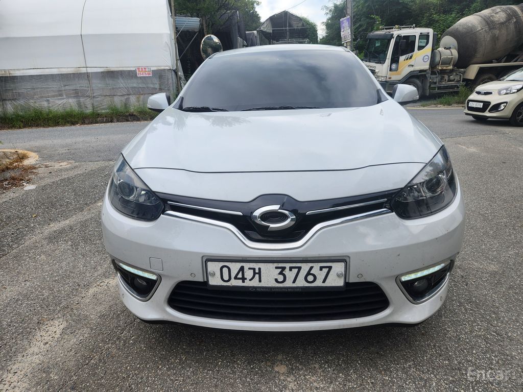 Renault SM3