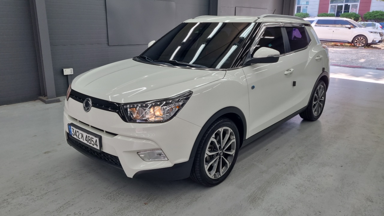 KG Mobility Tivoli