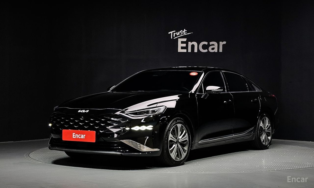 Kia K8 hybrid