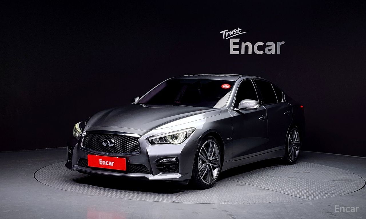 Infiniti Q50