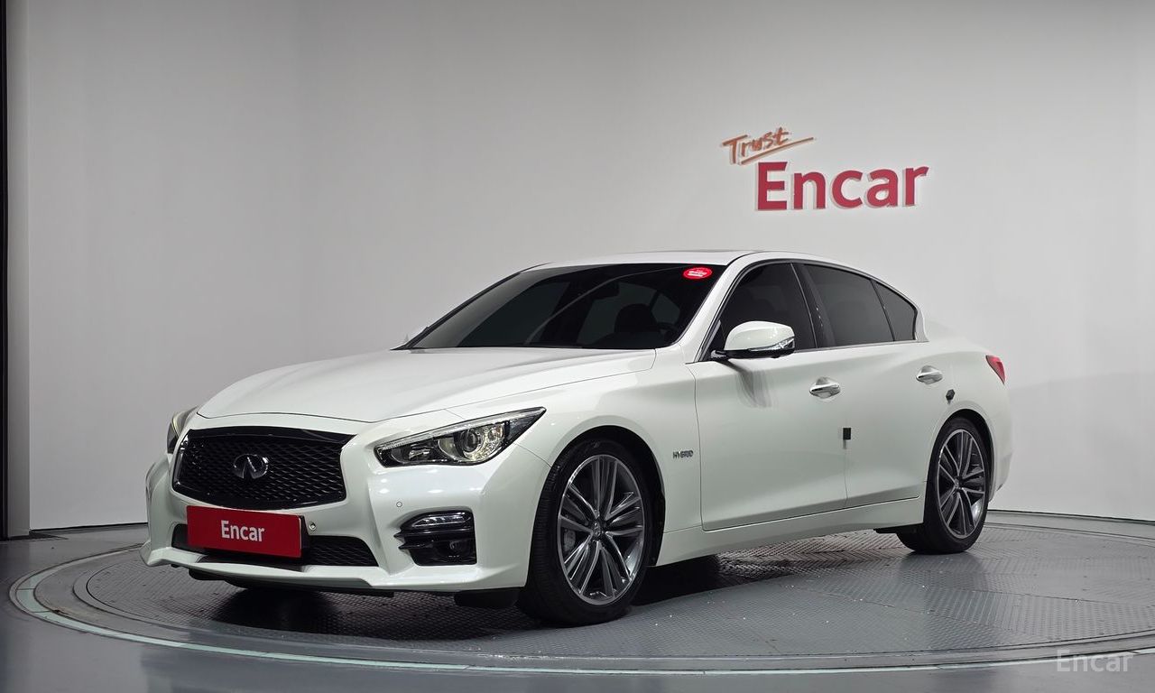 Infiniti Q50