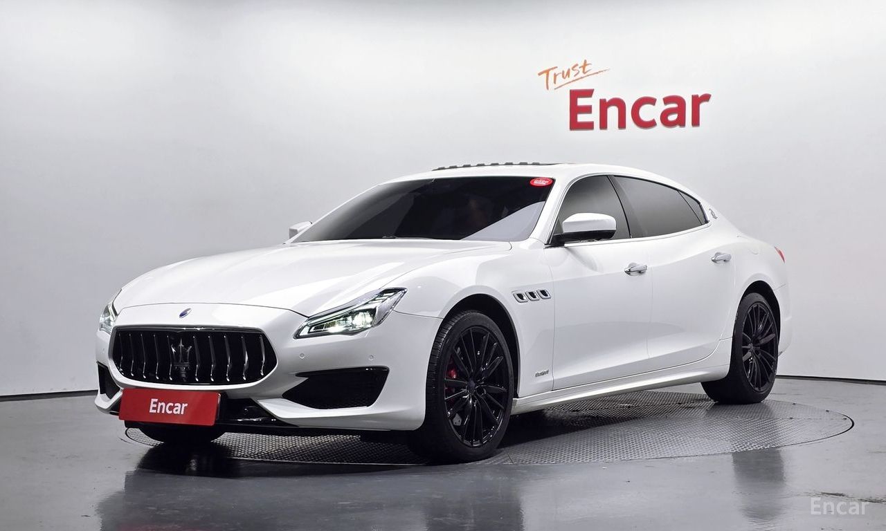 Maserati Quattroporte