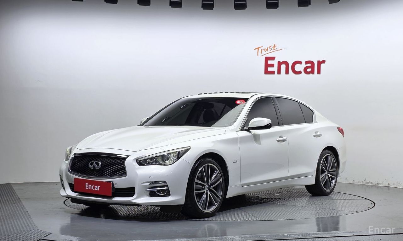 Infiniti Q50