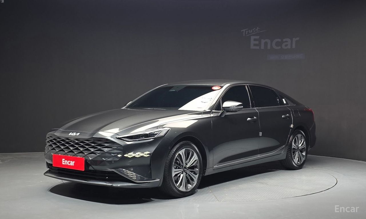 Kia K8 hybrid