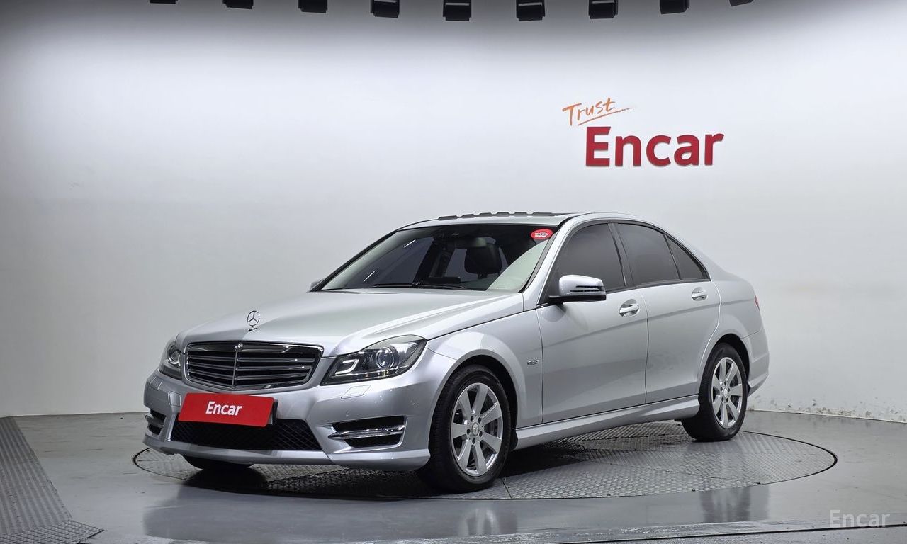 Mercedes-Benz C-Class W204