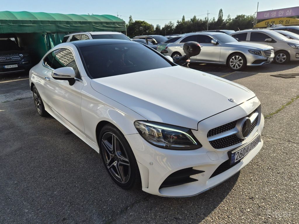 Mercedes-Benz C-Class W205