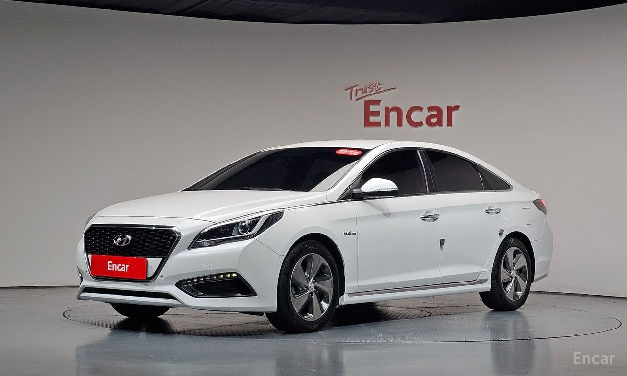 Hyundai LF Sonata hybrid