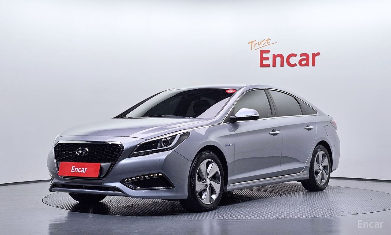 Hyundai LF Sonata hybrid