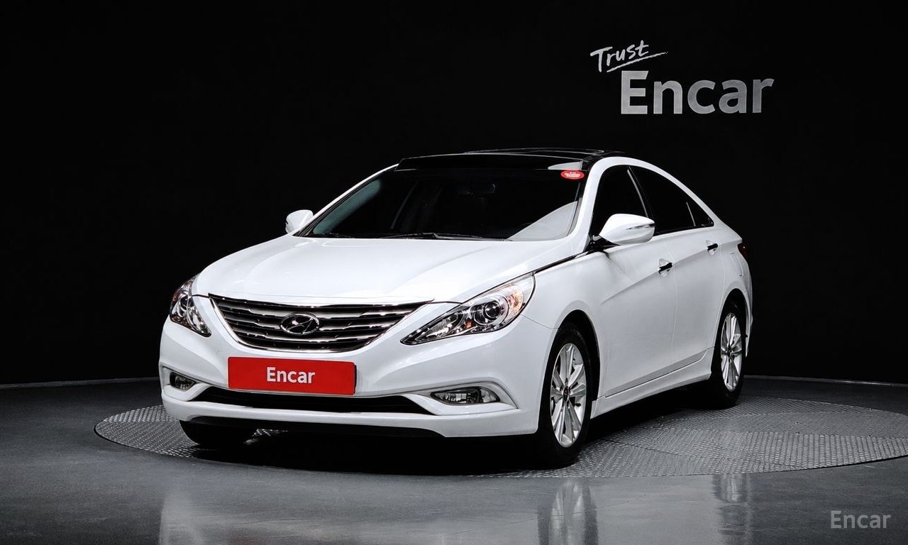 Hyundai YF Sonata