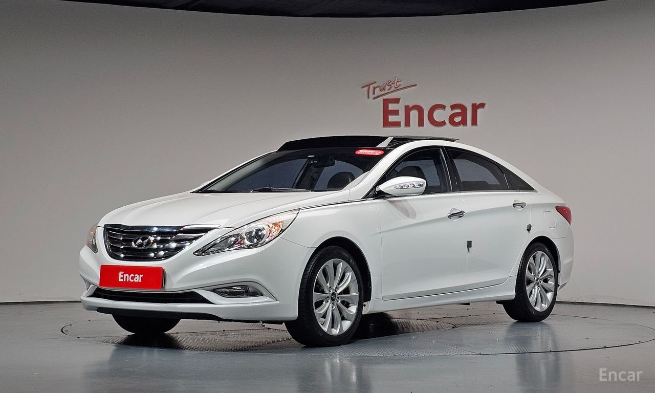 Hyundai YF Sonata
