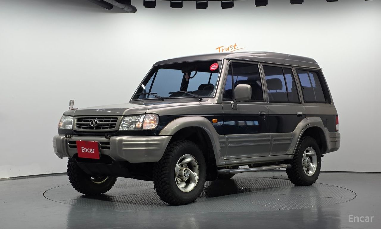 Hyundai Galloper 2