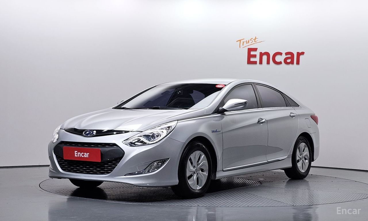 Hyundai Sonata hybrid