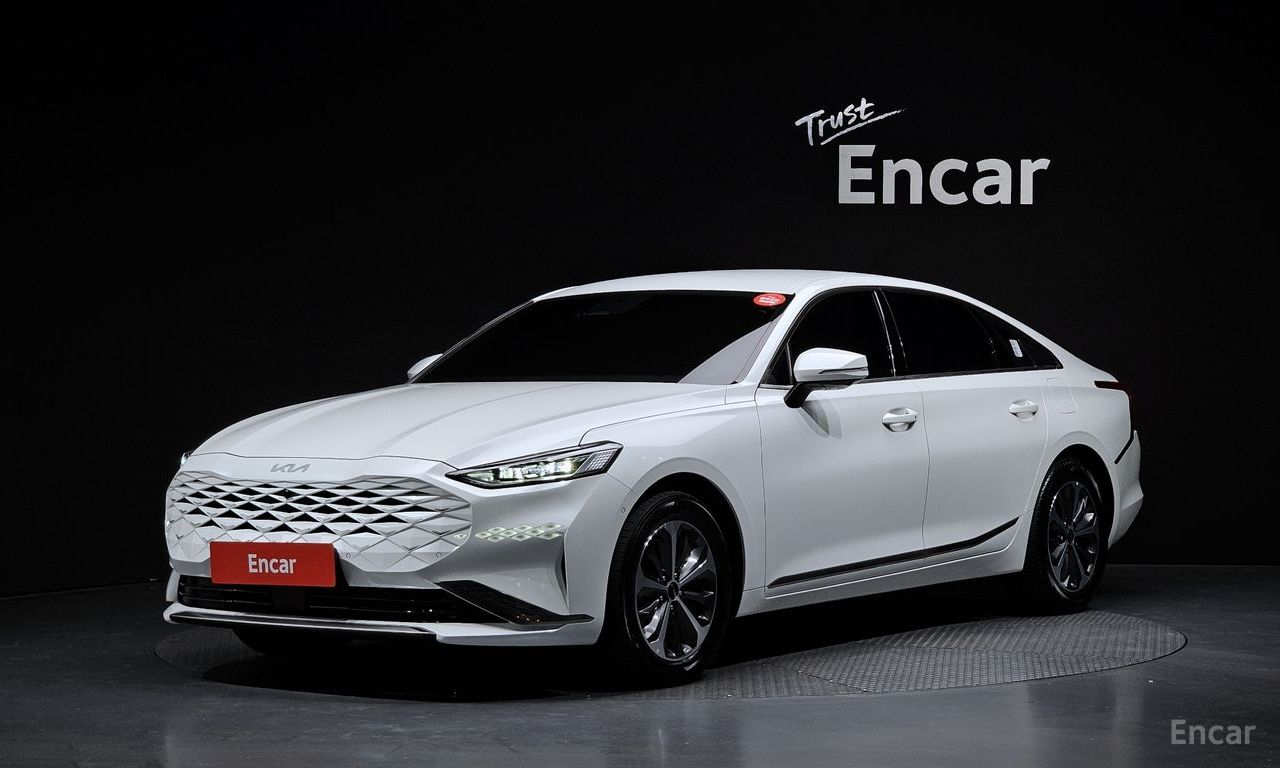 Kia K8 hybrid