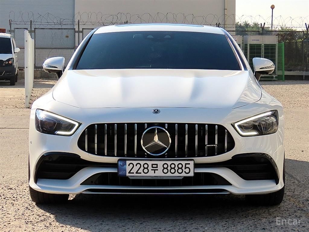 Mercedes-Benz AMG GT