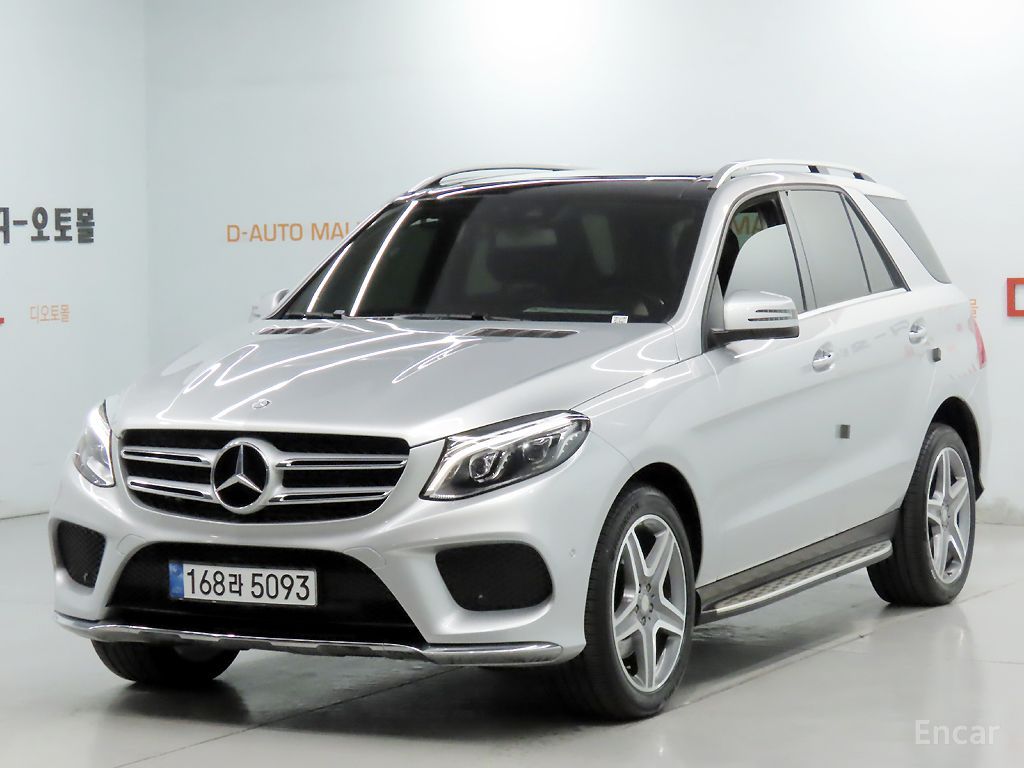 Mercedes-Benz GLE-Class W166