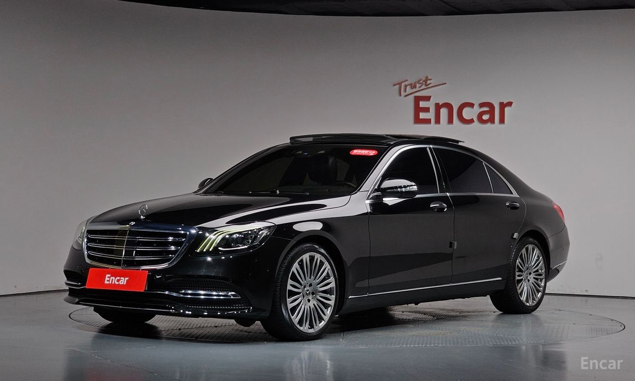 Mercedes-Benz S-Class W222