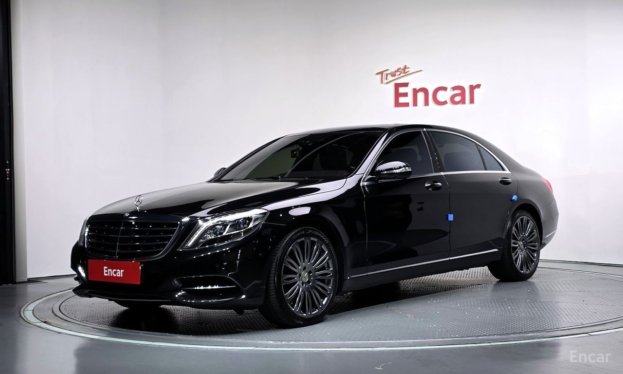 Mercedes-Benz S-Class W222