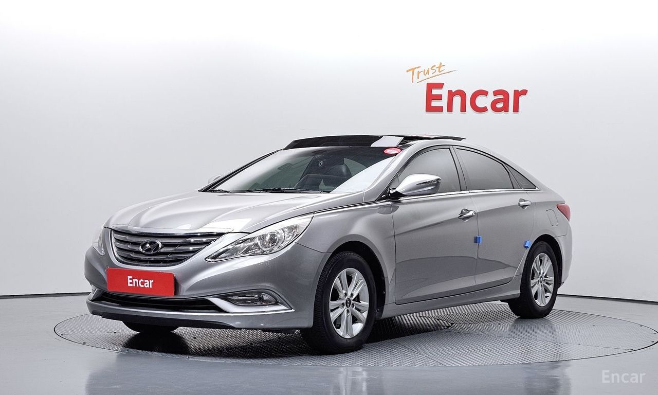 Hyundai YF Sonata