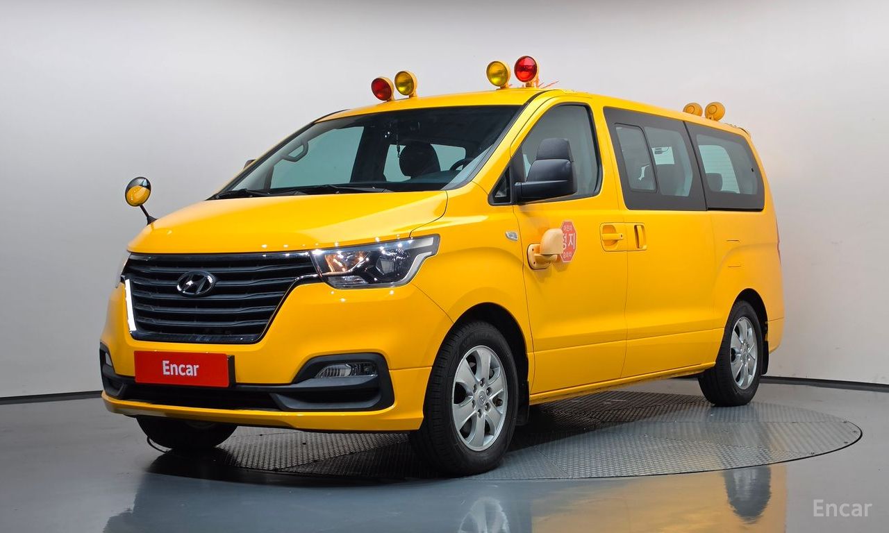 Hyundai Grand Starex
