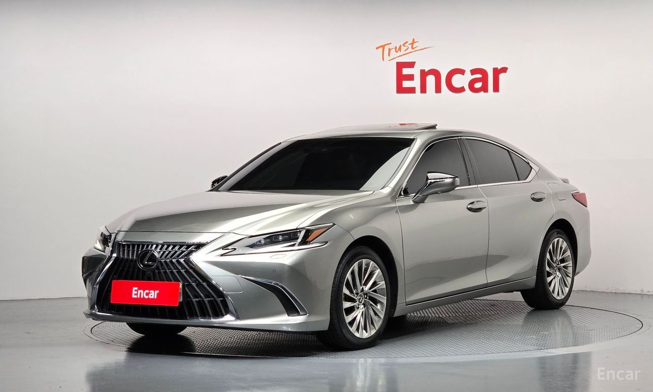 Lexus ES300h