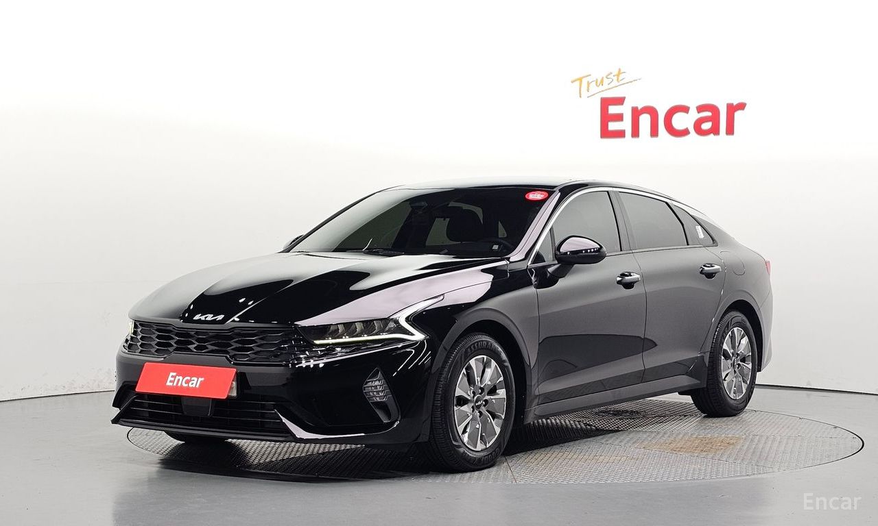 Kia K5 hybrid