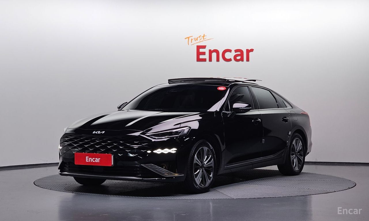 Kia K8 hybrid