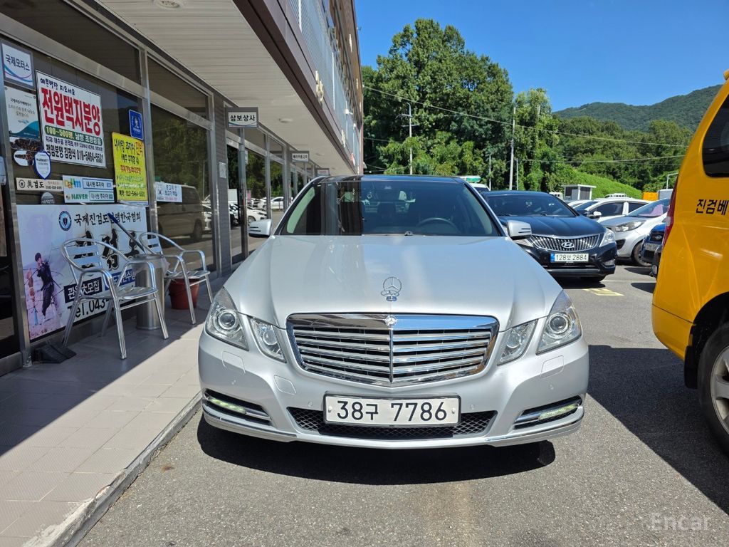 Mercedes-Benz E-Class W212