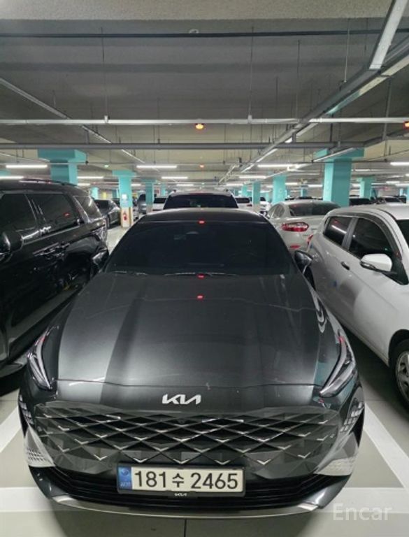 Kia K8 hybrid