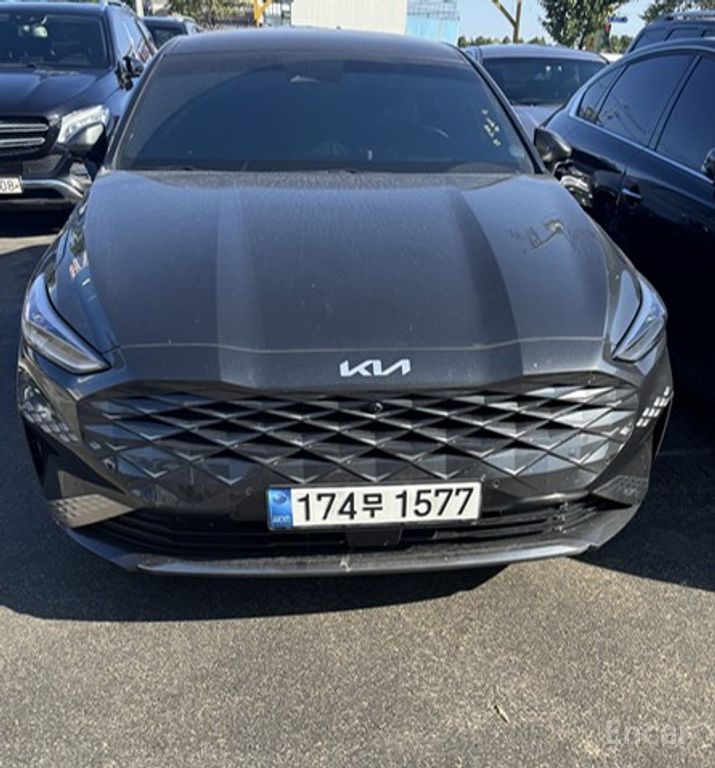 Kia K8 hybrid