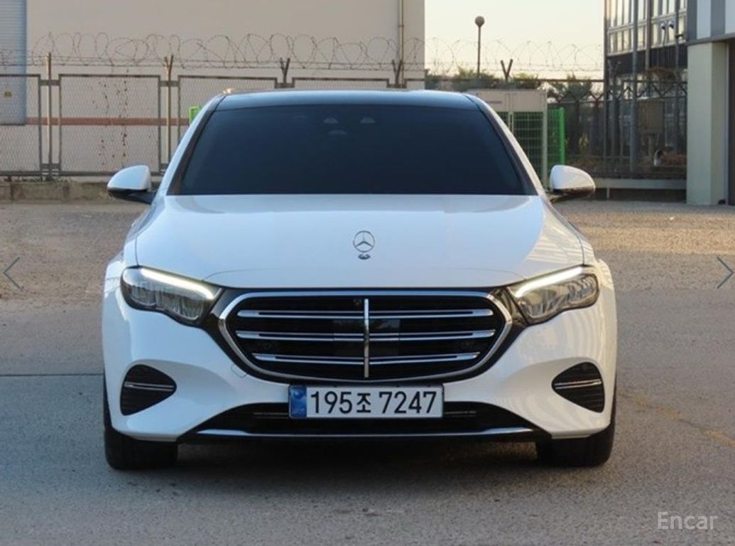 Mercedes-Benz E-Class W214