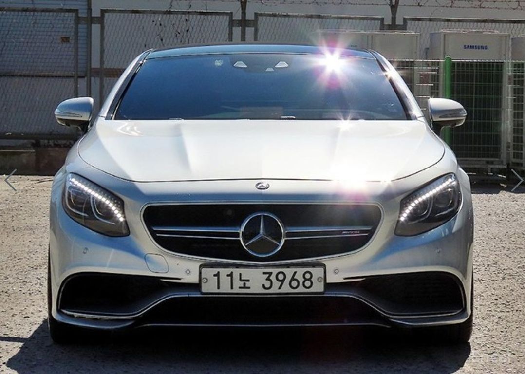 Mercedes-Benz S-Class W222