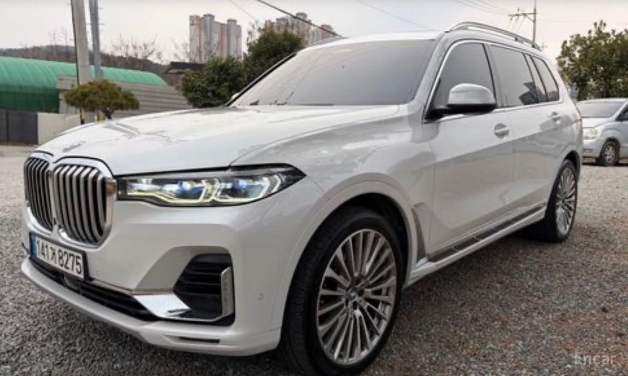 BMW X7