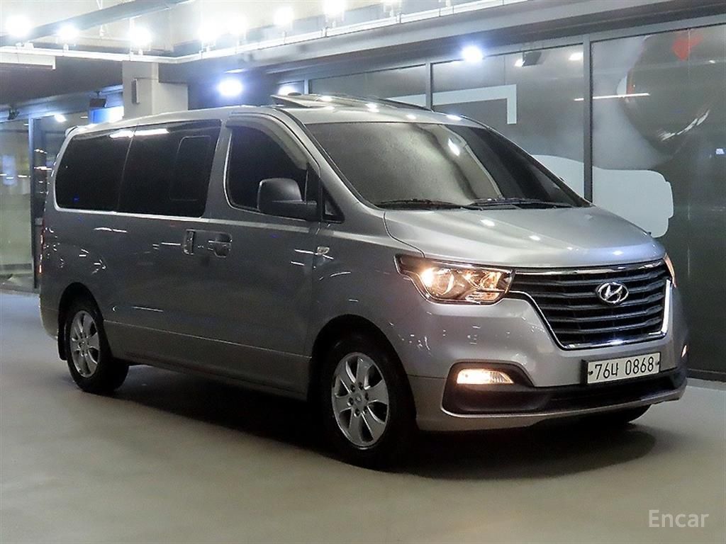 Hyundai Grand Starex