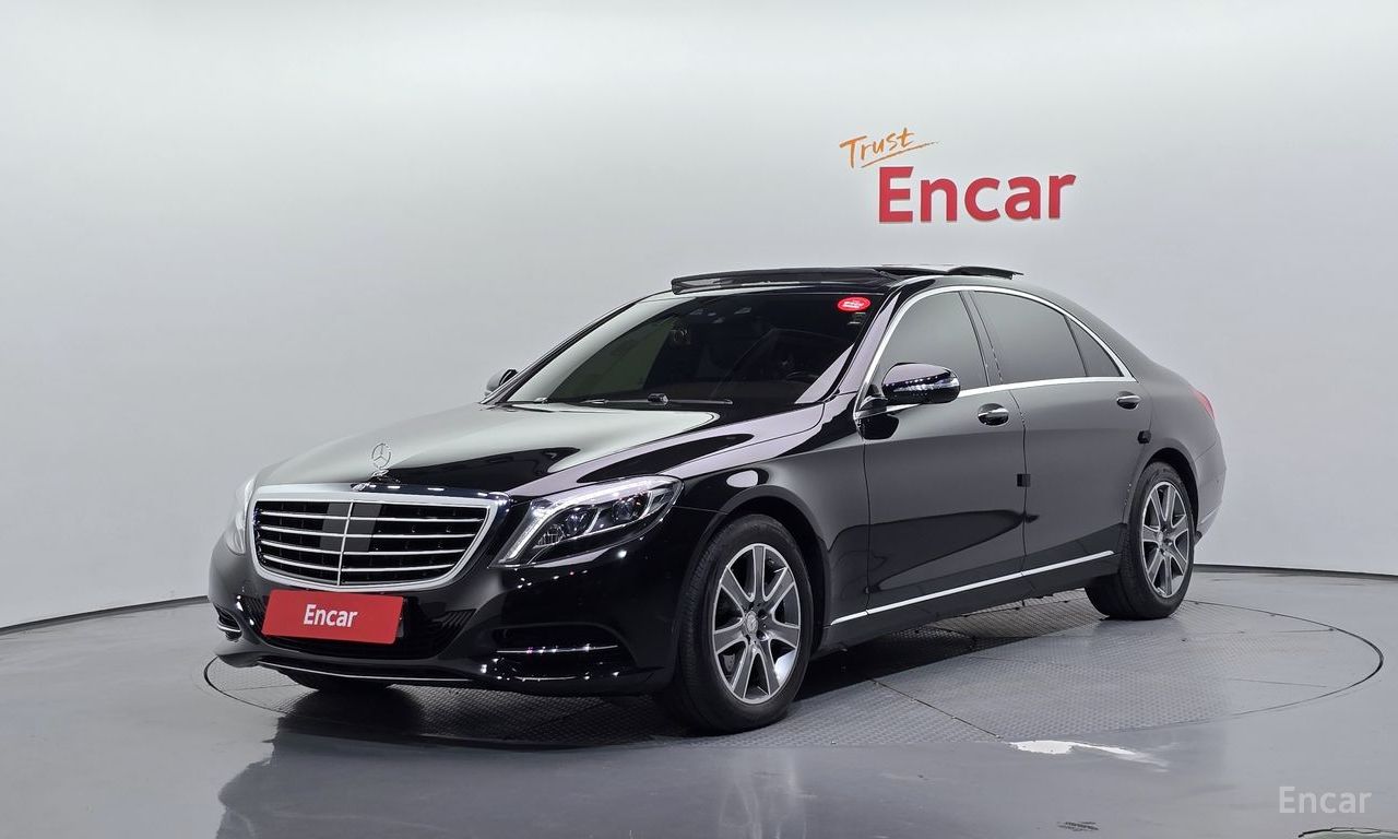 Mercedes-Benz S-Class W222