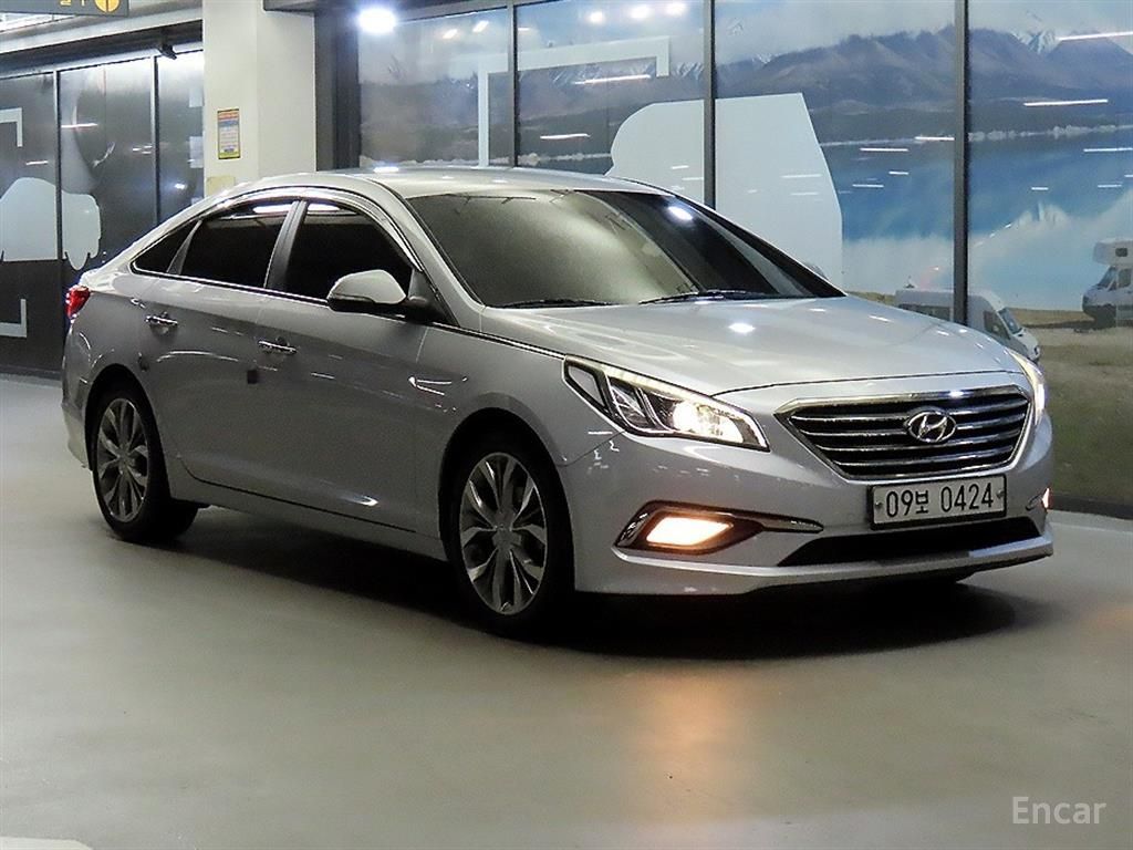 Hyundai LF Sonata