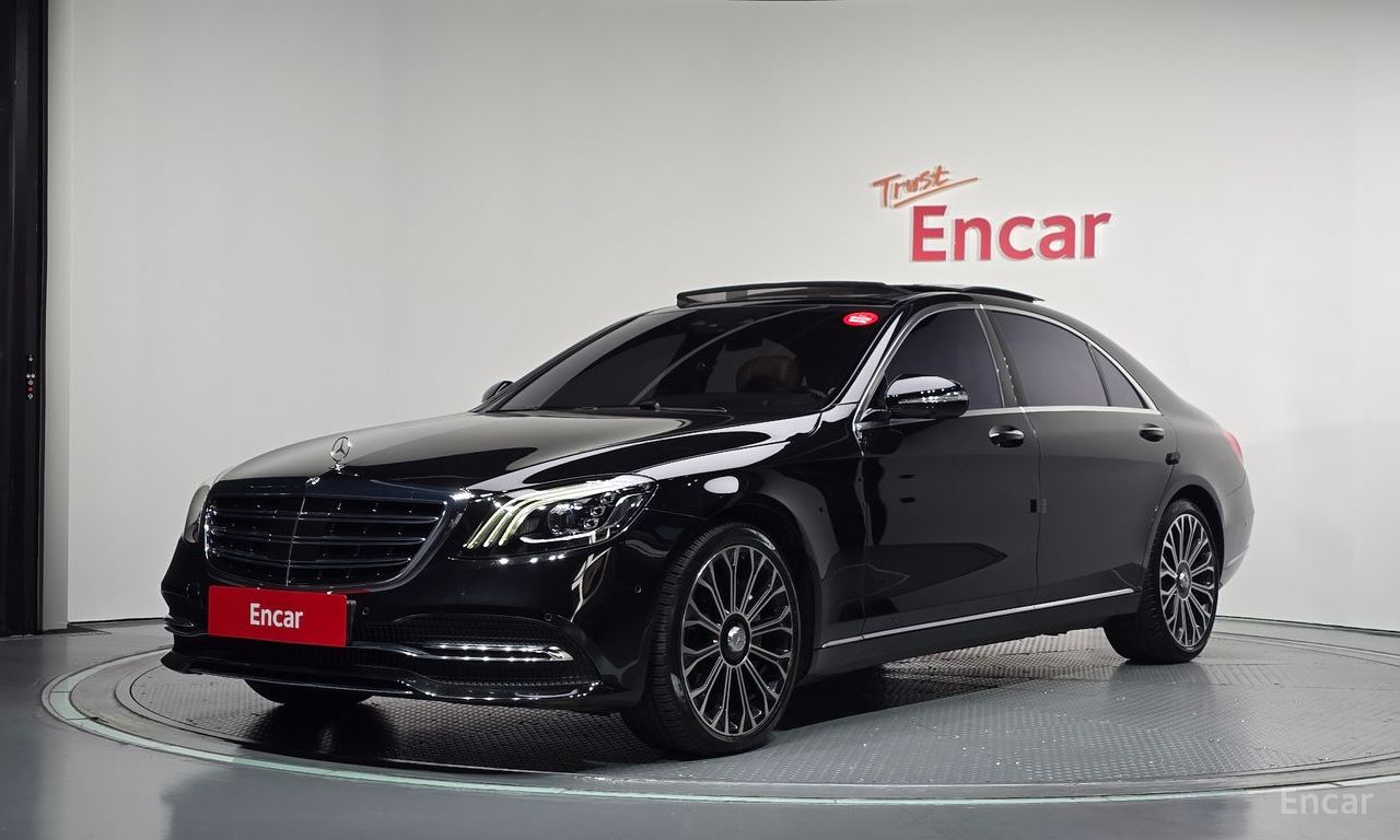 Mercedes-Benz S-Class W222