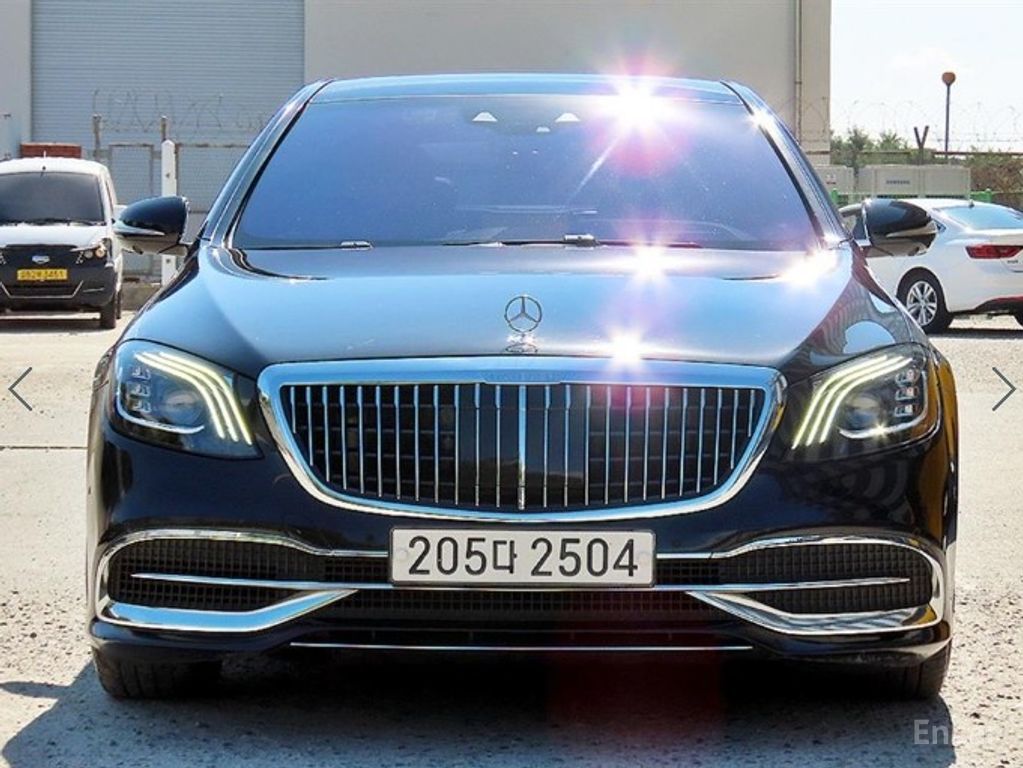 Mercedes-Benz S-Class W222