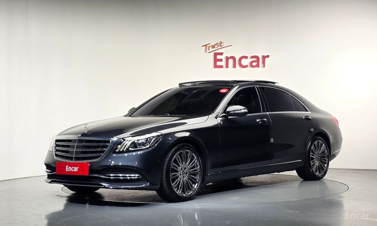 Mercedes-Benz S-Class W222
