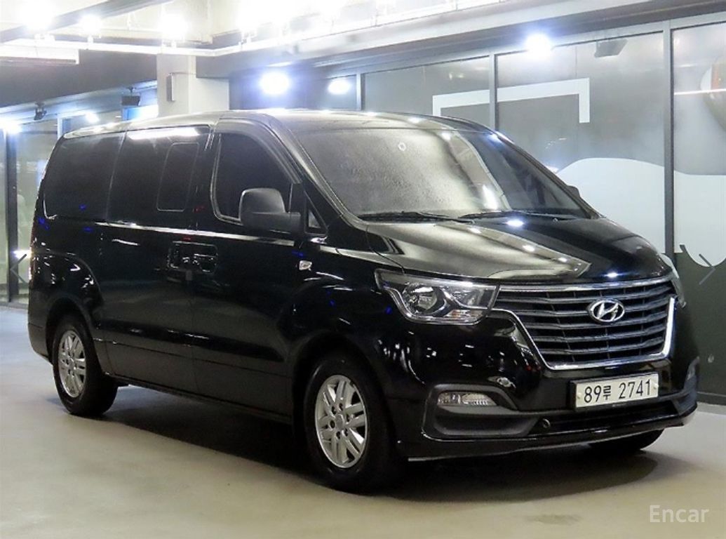 Hyundai Grand Starex