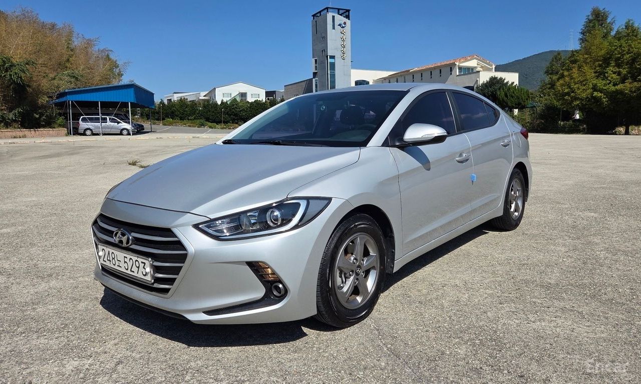 Hyundai Avante AD