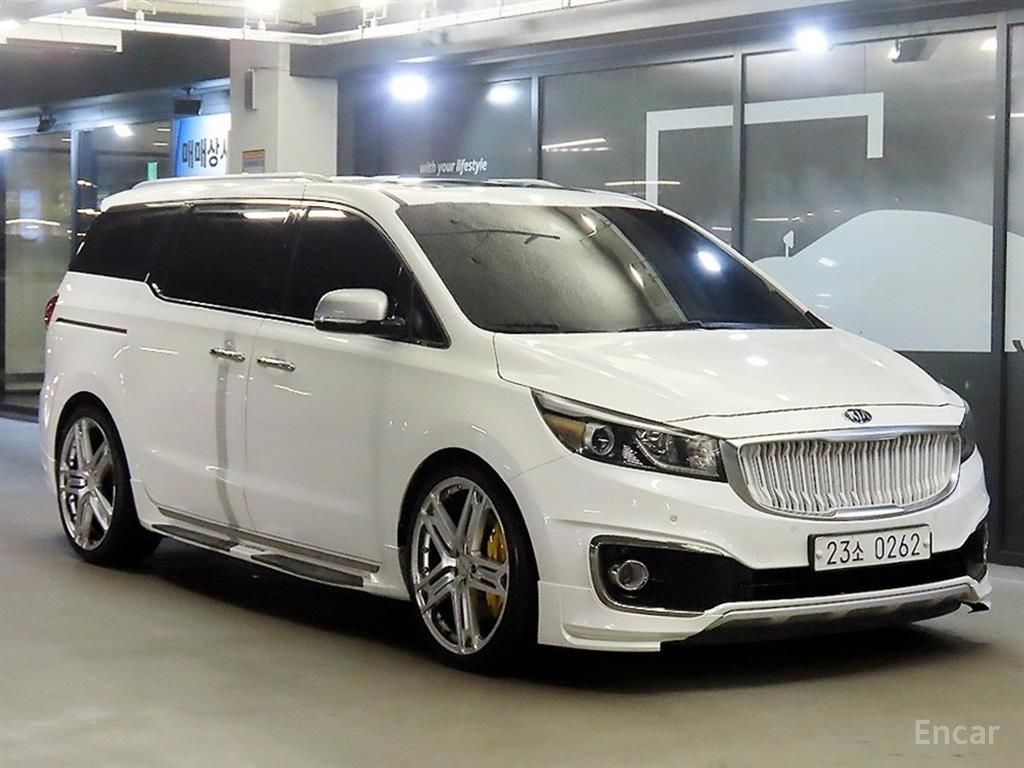 Kia Carnival