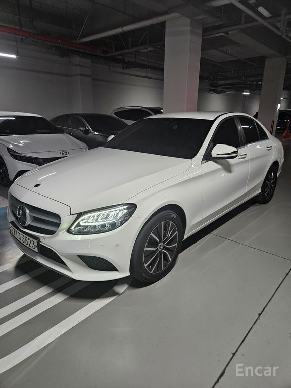 Mercedes-Benz C-Class W205